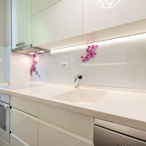 Barra Led U BIANCA su misura da 40cm a 200cm con touch e alimentatore