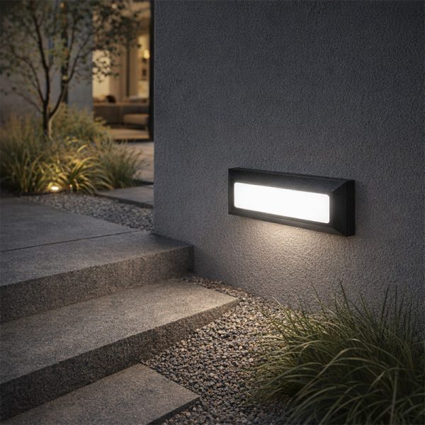 Segnapasso nero LED 3W 370LM CCT IP65